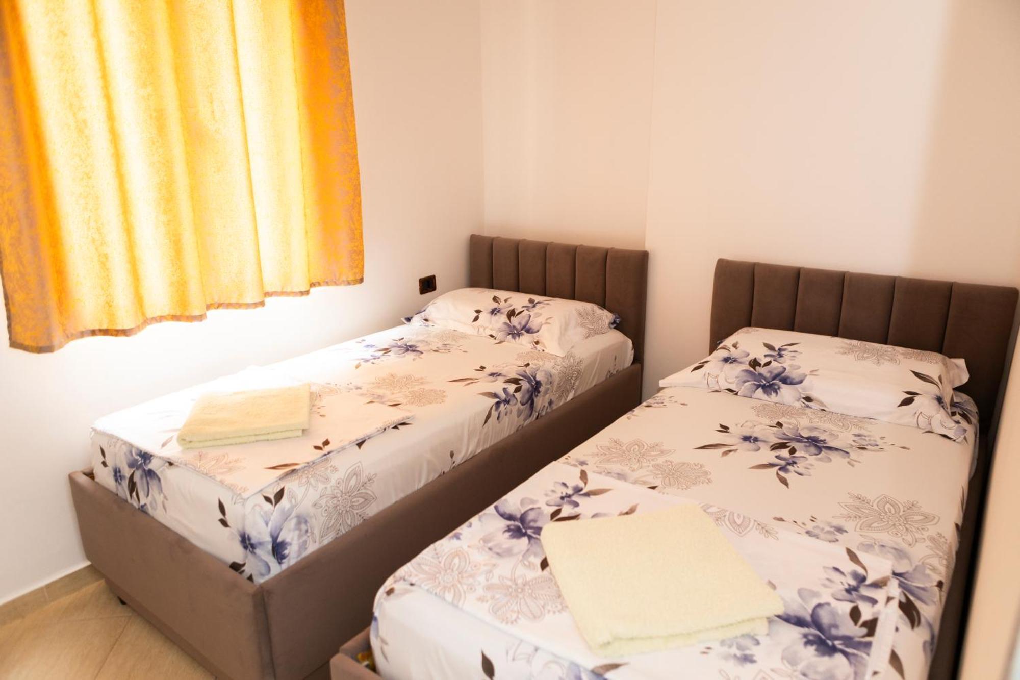 Eden Hotel Shëngjin エクステリア 写真